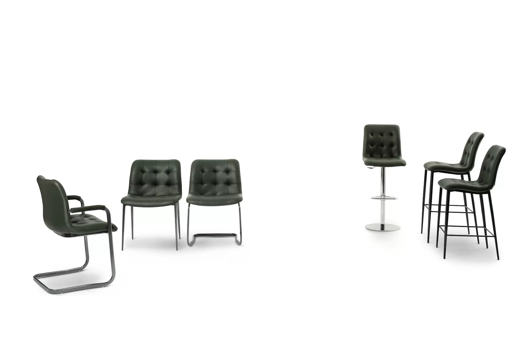 KUGA stool
